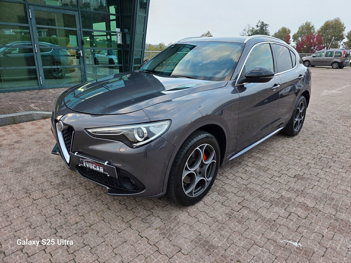 Alfa Romeo Stelvio Stelvio 2.2 Turbodiesel 210 CV AT8 Q4 6C Villa D'este (16)